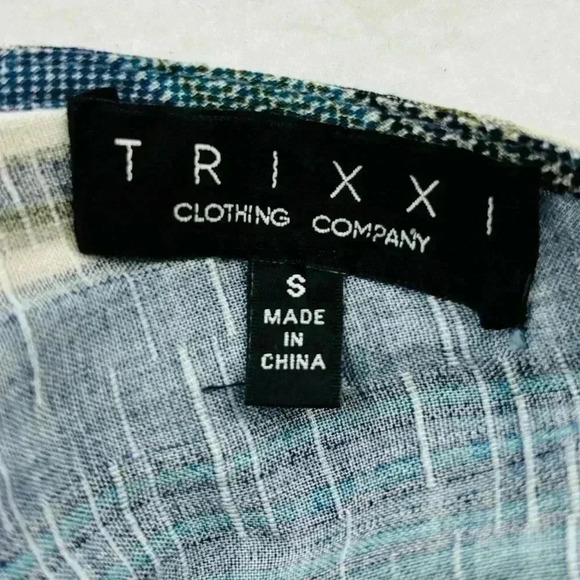 TRIXXI Rayon Striped V-Neck Tie Waist Open Back Mini Shorts Romper Size S - Picture 11 of 15